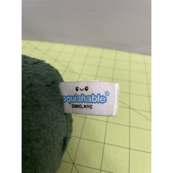 Squishable Avocado Plush Stuffed Animal Toy Comfort Food Green So Soft 8” inch - Picture 6 of 9